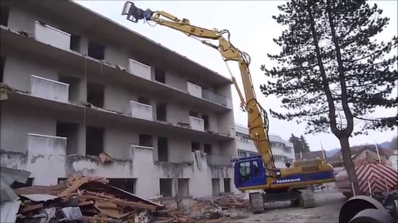 démolition de la maison de retraite à Pontarlier #1