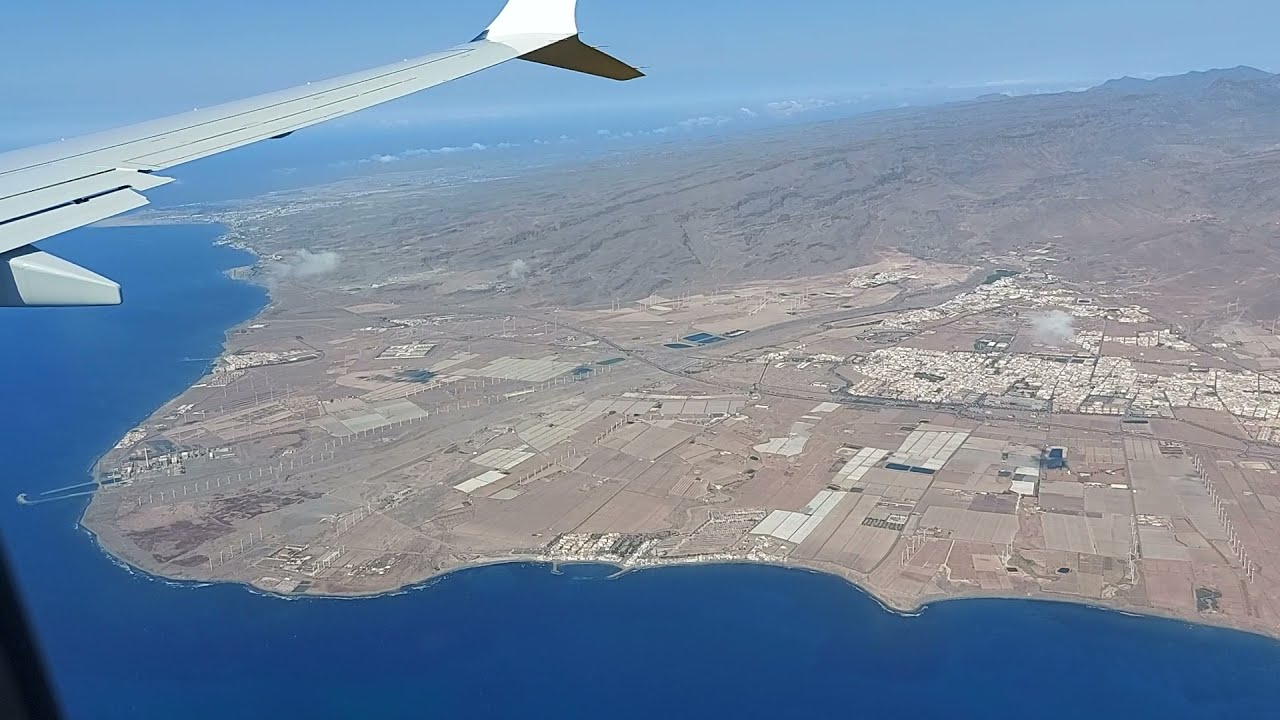 Island flypast and landing in Gran Canaria 31 August 2021