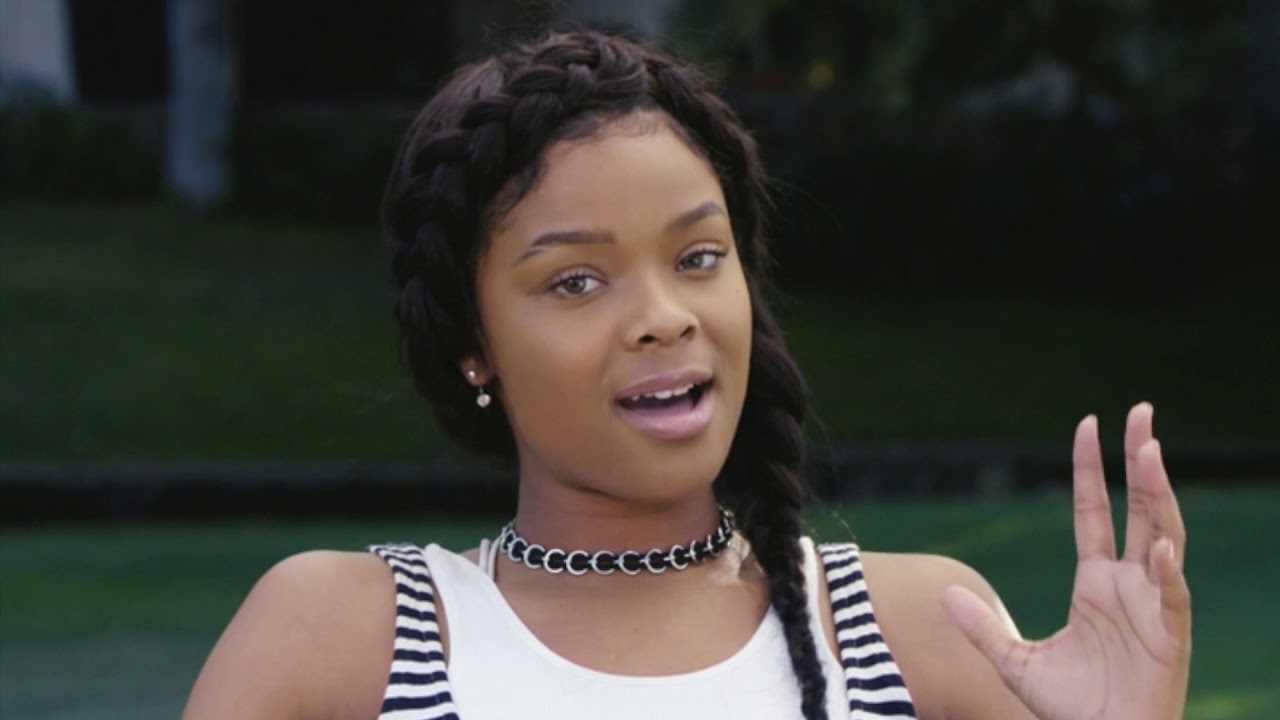 Ajiona Alexus: BREAKING IN