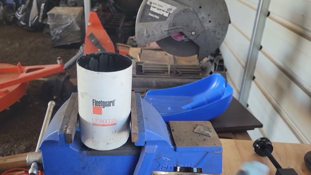 Fleetguard LF16035 8500 Mile Review. From a 6.7 Cummins Engine. #donaldson  #cummins #fleetguard