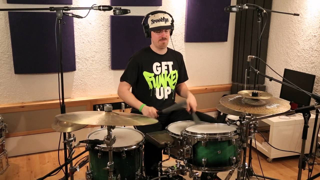 61296 Poly Brush XL - on Drums