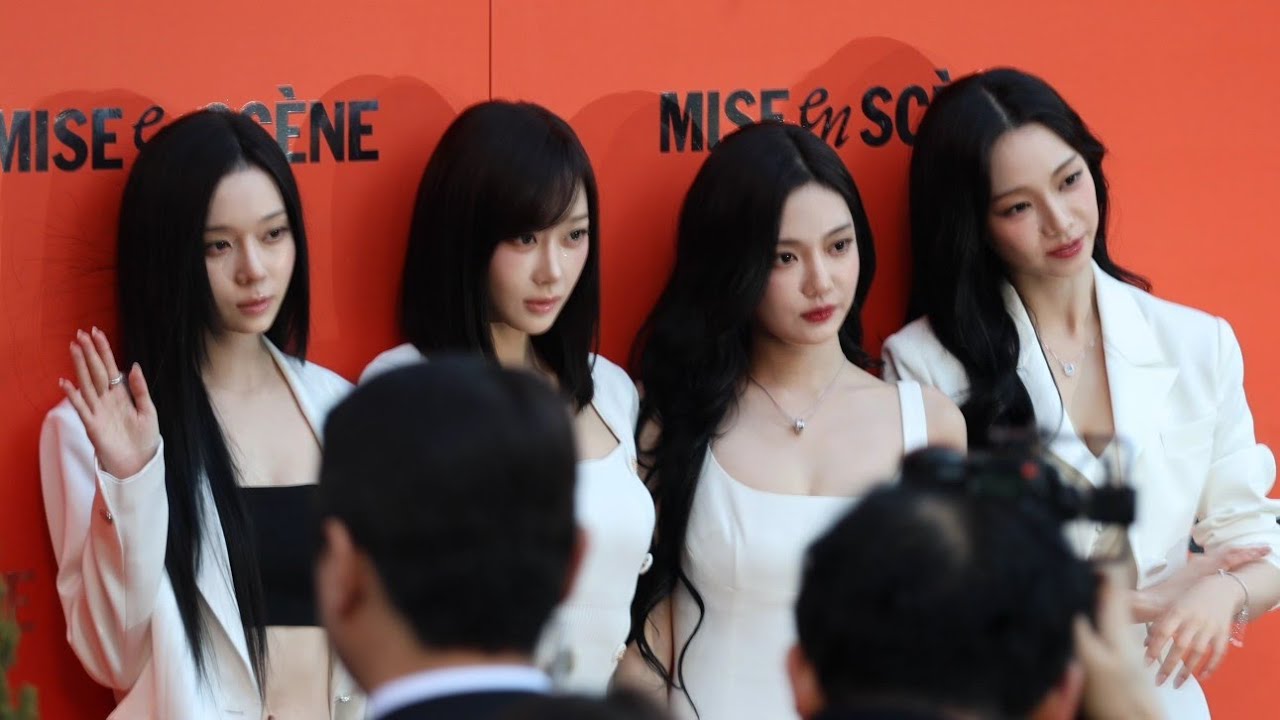 Aespa 에스파 Photowall 260219