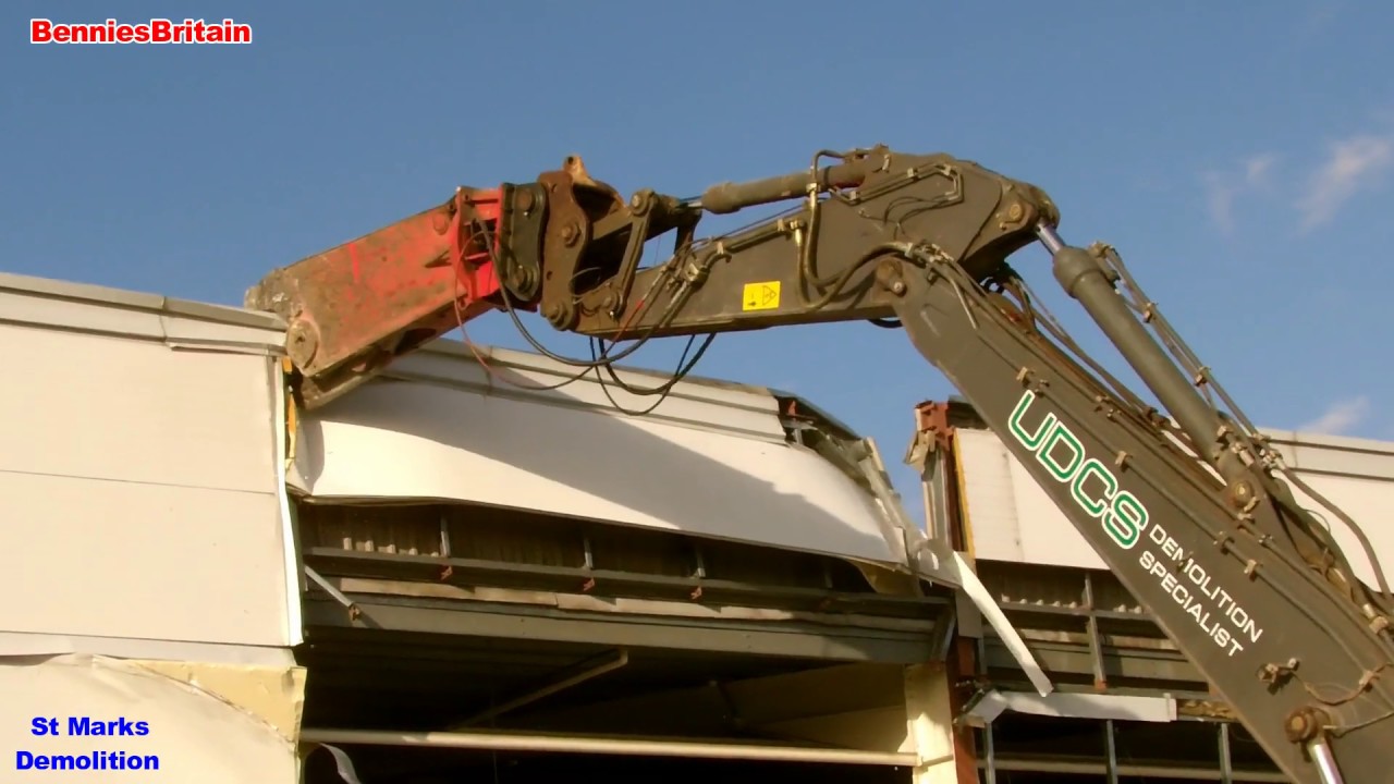Lincoln St Marks Demolition - Part 3