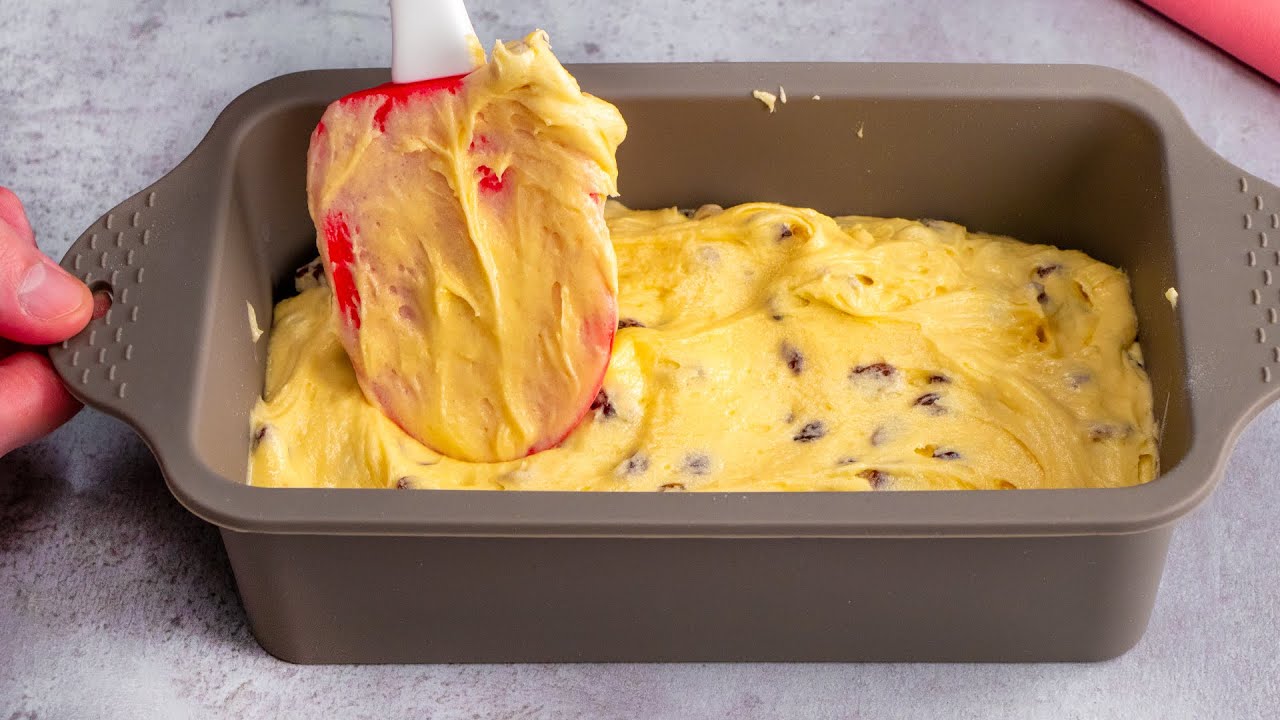 Mycket enkel, billig och uts&ouml;kt kaka - klassiskt recept!| Smarrig.tv