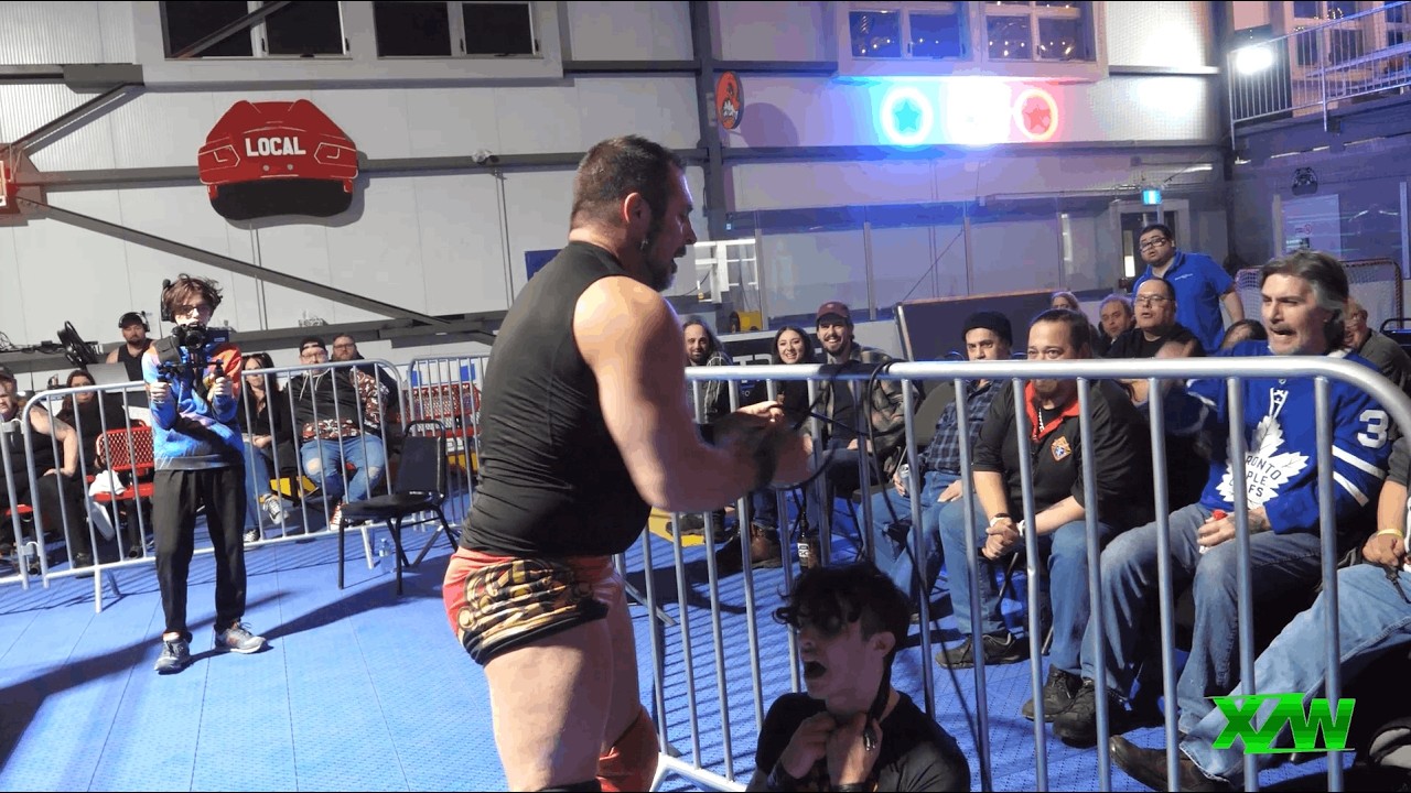XZW 68 eXess vs eXess Jr.
