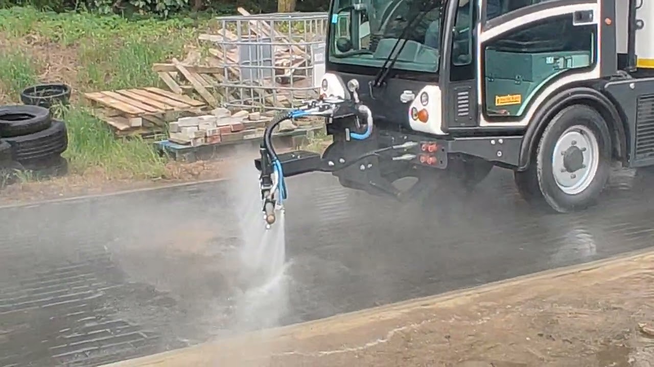 Boschung L3 (2009) - NR 406