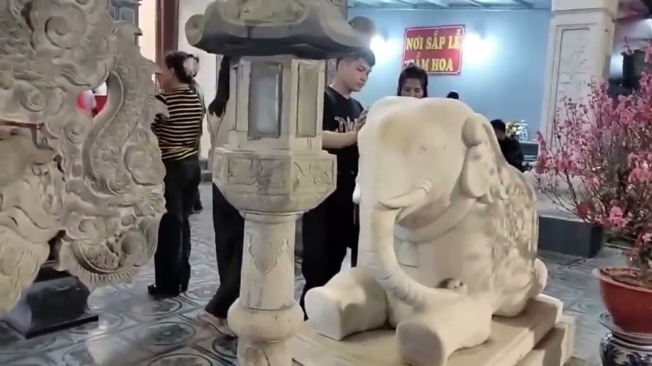 Trải Nghiệm Du Lịch Chợ Viềng Nam Định Đầu Năm