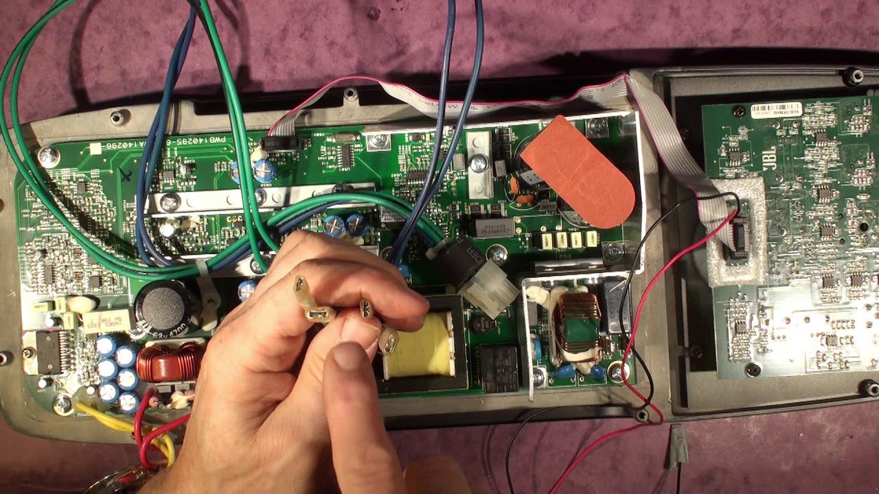 JBL EON 500 515xt Series Amplifier Removal and Refitting Diagnostic
