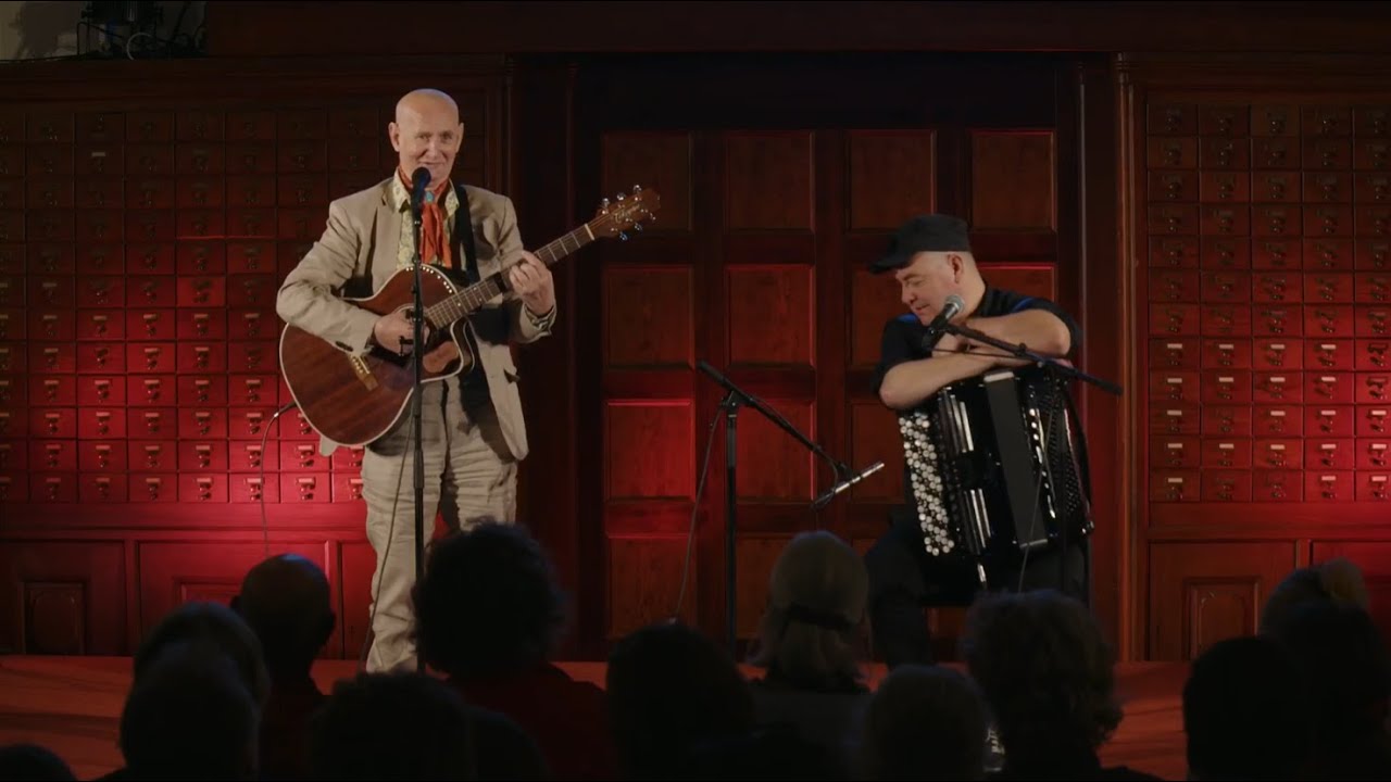 Elias Akselsen & Stian Carstensen - Vandringstaven