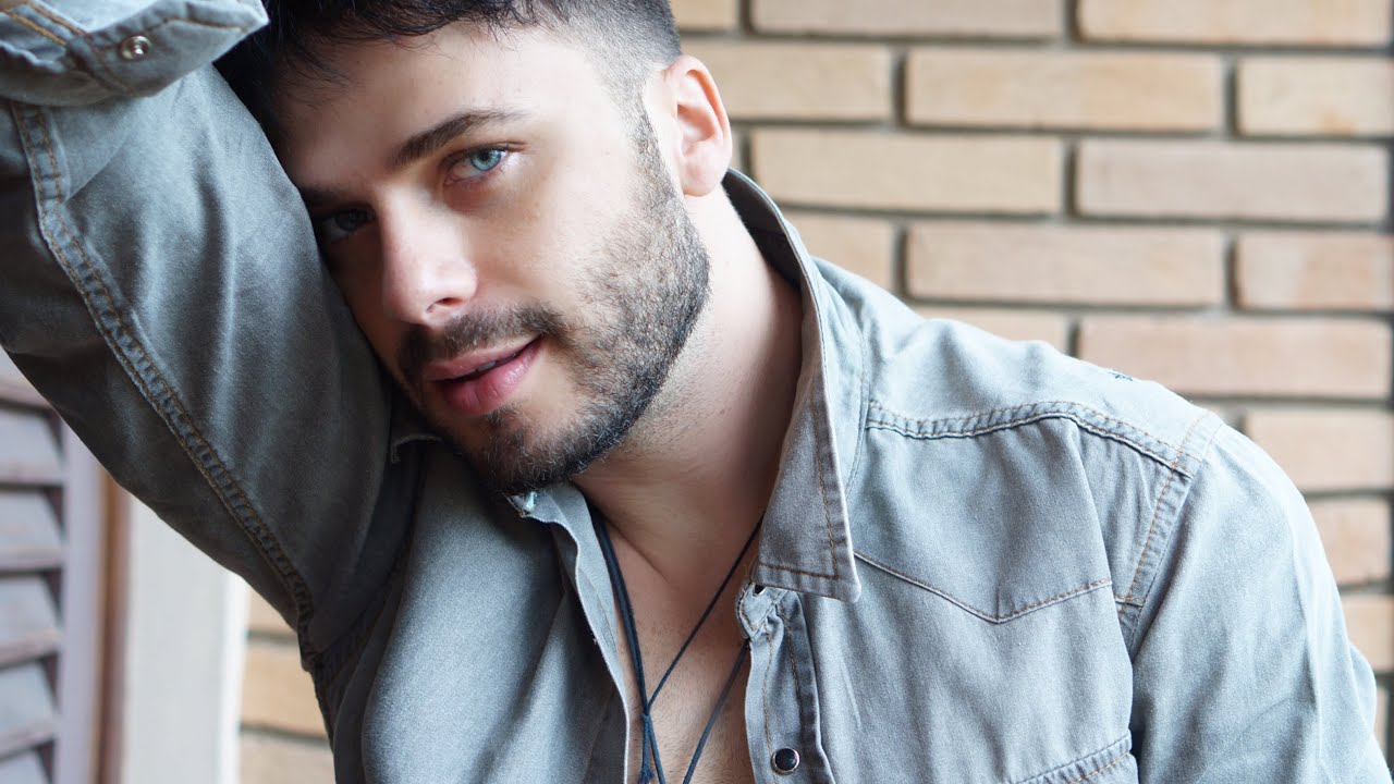 EU JÁ TIREI A SUA ROUPA - RODRIGO MARIM