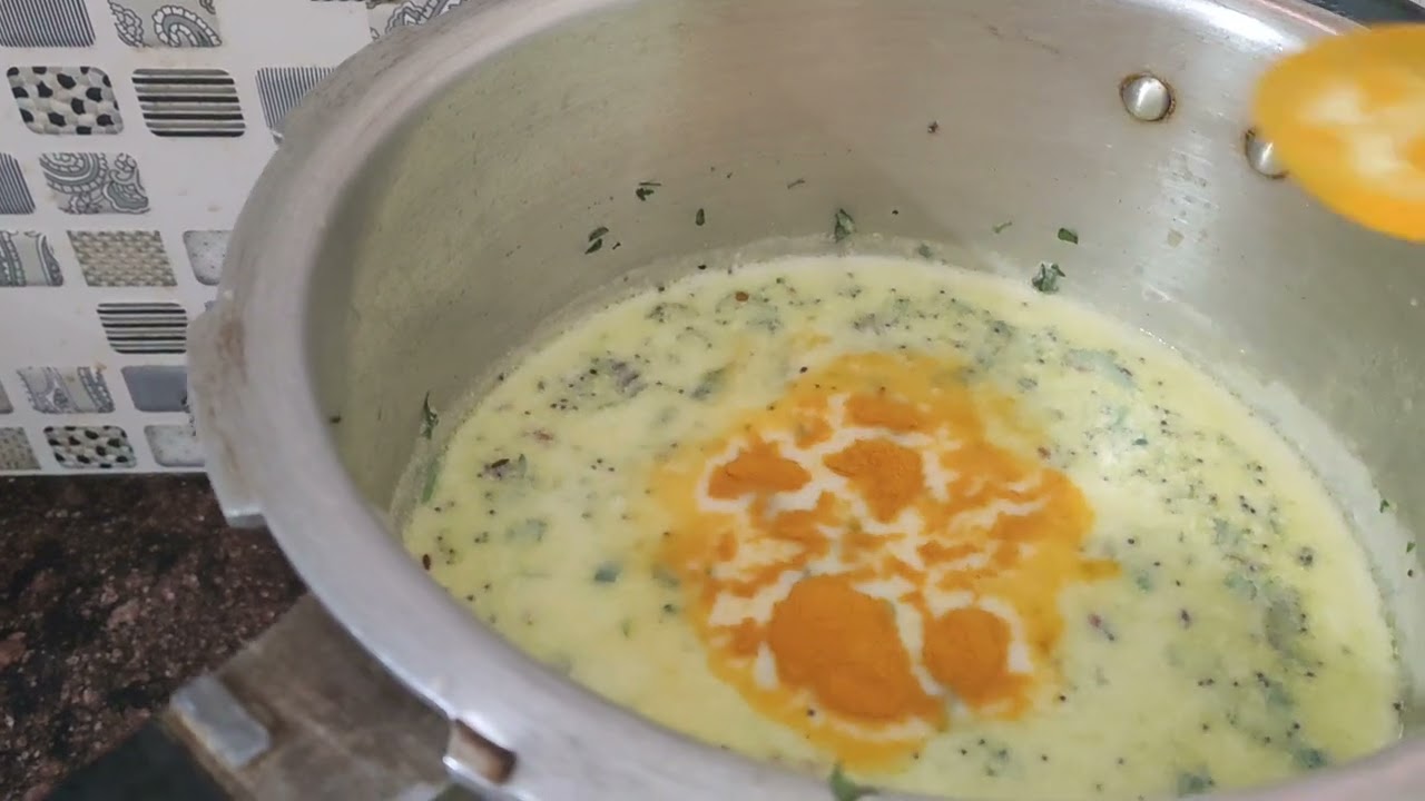 Simple recipe of Bathua ki curry...