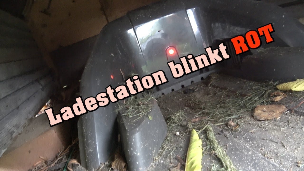 Rasenmäherroboter 308: Ladestation blinkt rot