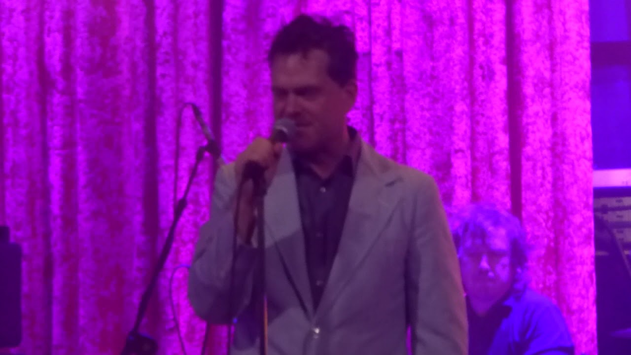 Electric six Improper Dancing / (Who the Hell Just) Call My Phone? live the academy Dublin 4,12 21