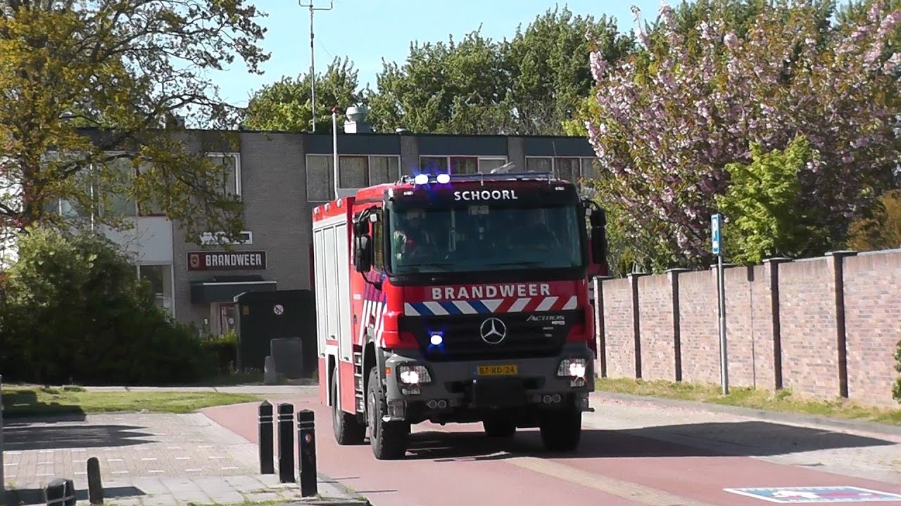 PRIO 1 - TS 10-4241 'GROTE BRAND' GEMEENTEHUIS TUITJENHORN