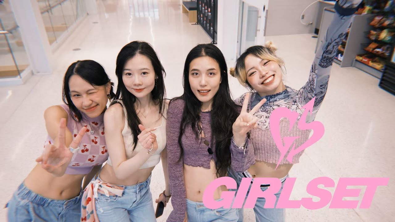 GIRLSET - 