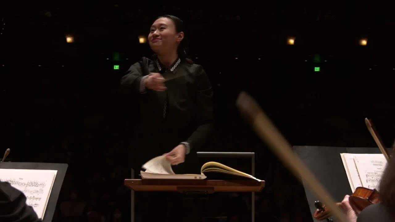 Tianyi Lu conducting ∙ Seattle Symphony ∙ Benaroya Hall ∙ Strauss Part I
