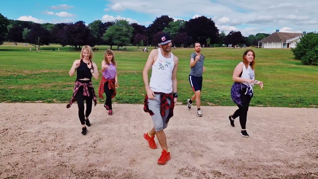 Fiesta- @Zumbabyjacob  #zumba #zumbadance #fiesta #merengue #zin #zumbafitness #danceworkout