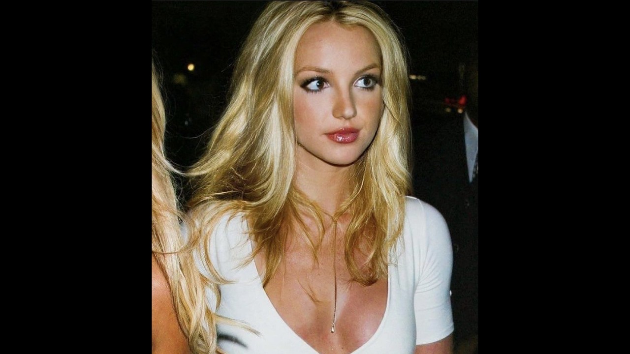 (FREE) PINKPANTHERESS x Y2K POP TYPE BEAT | Headphones