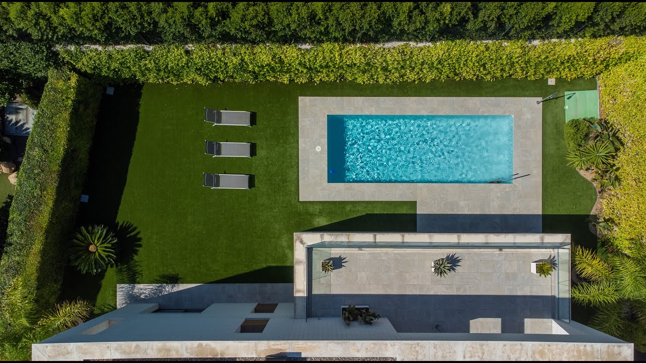 Casa moderna con piscina y jardín en La Plana de Sitges