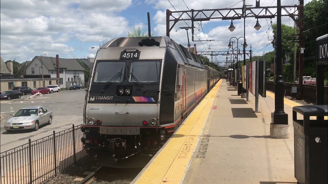 NJ Transit HD 60fps: Bombardier ALP-45DP Mode Change on Train 854 @ Dover (5/24/19)