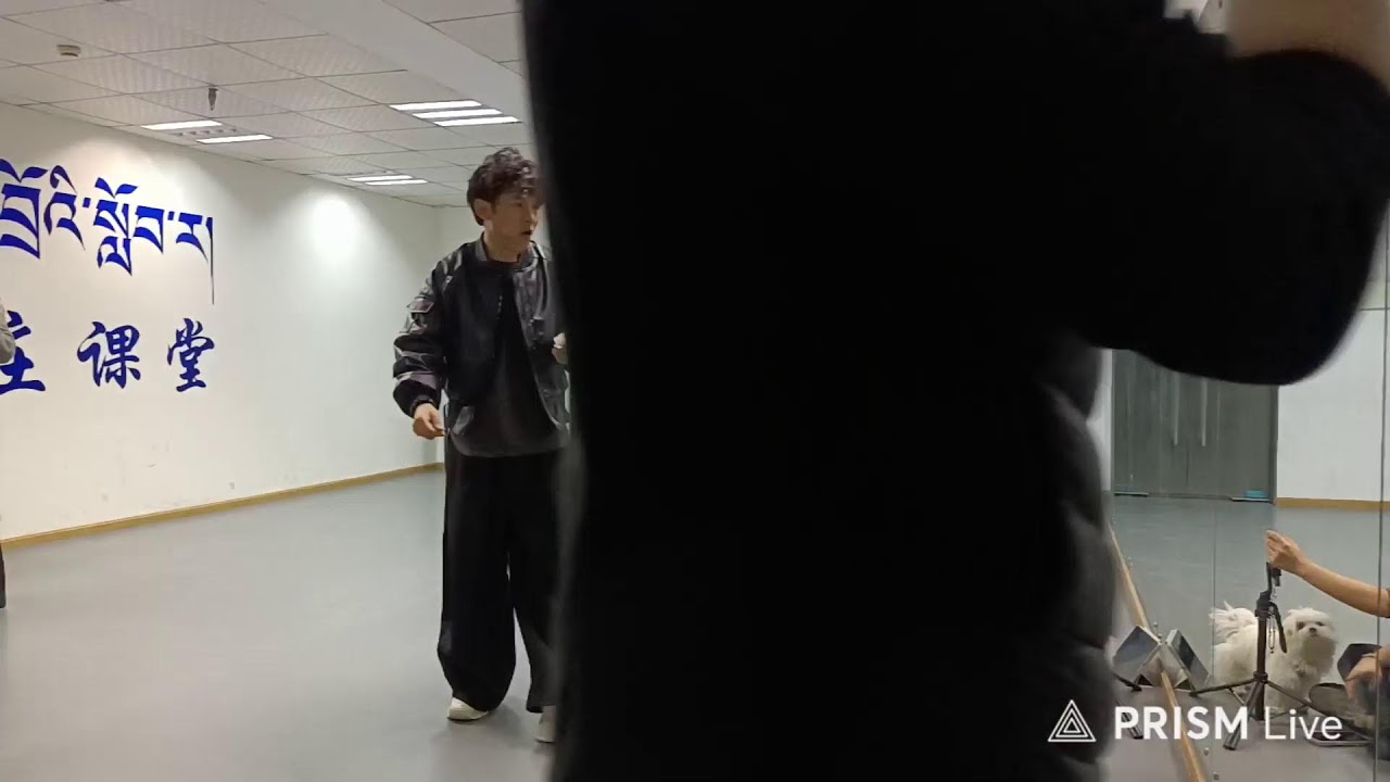 Live streaming of 藏族舞