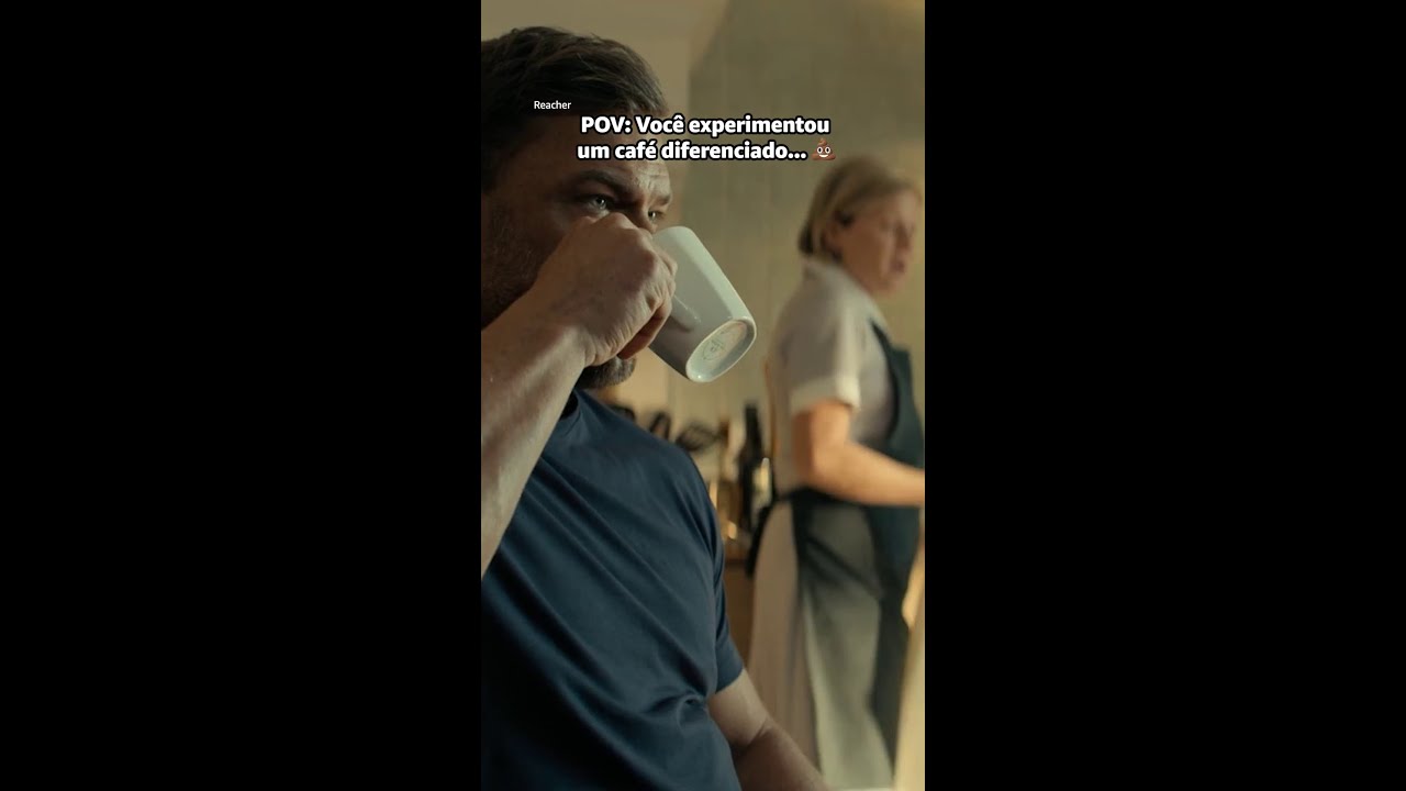 Reacher experimentou um caf&eacute; ex&oacute;tico 😳