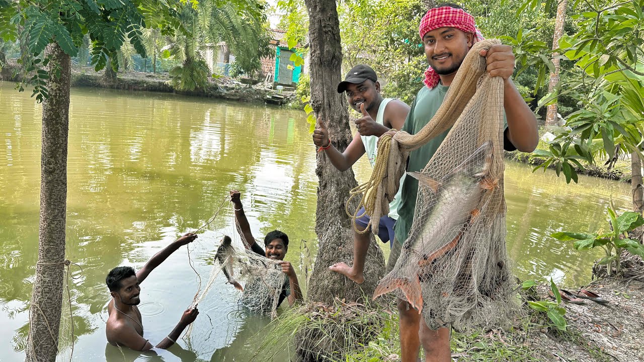 সুমন ভাইয়ের বাবার গলায় অসাধারণ গান শুনে,জমিয়ে খাওয়া দাওয়া করলাম!!!