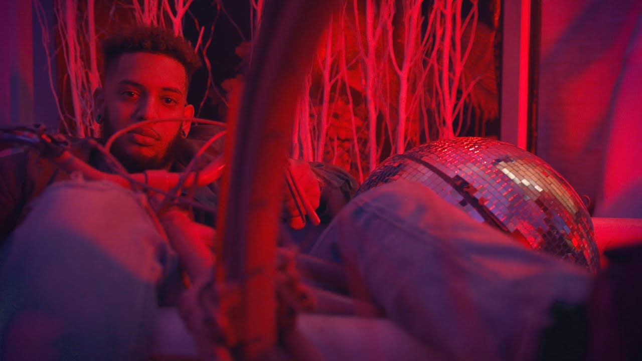 Ghez - Halloween (Official Music Video)