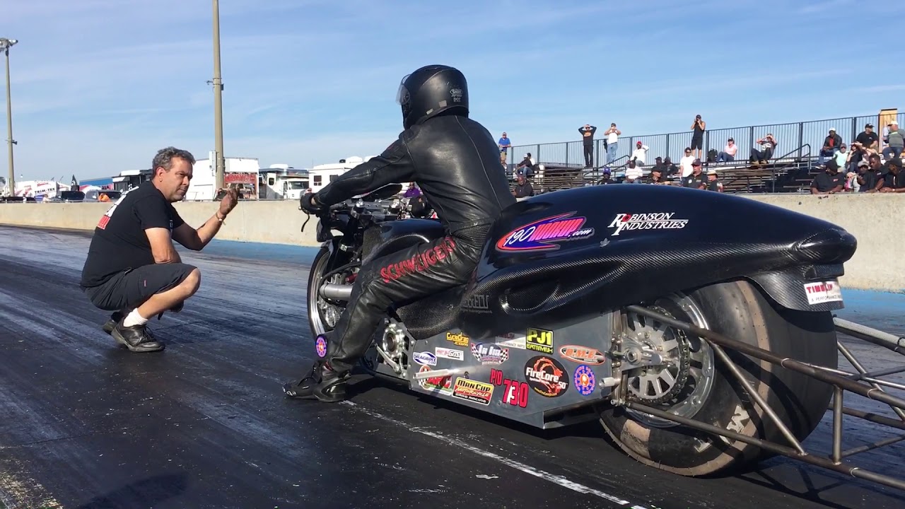 Near CRASH for World&rsquo;s QUICKEST and FASTEST Turbo Dragbike