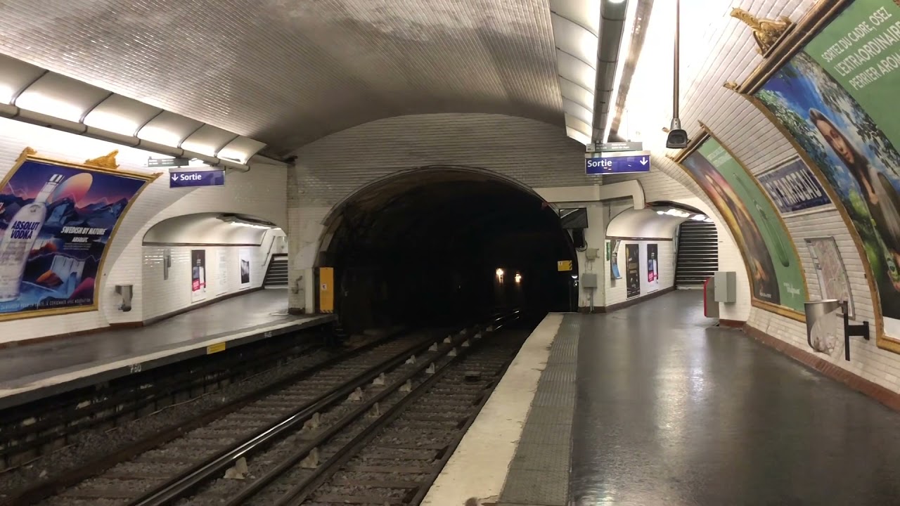 Paris Metro Shuttle Action on lines 7bis and 3bis Part 2