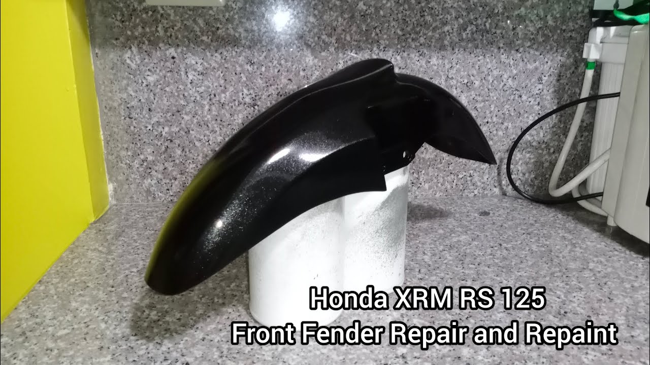 Honda XRM RS 125 Front Fender Damage