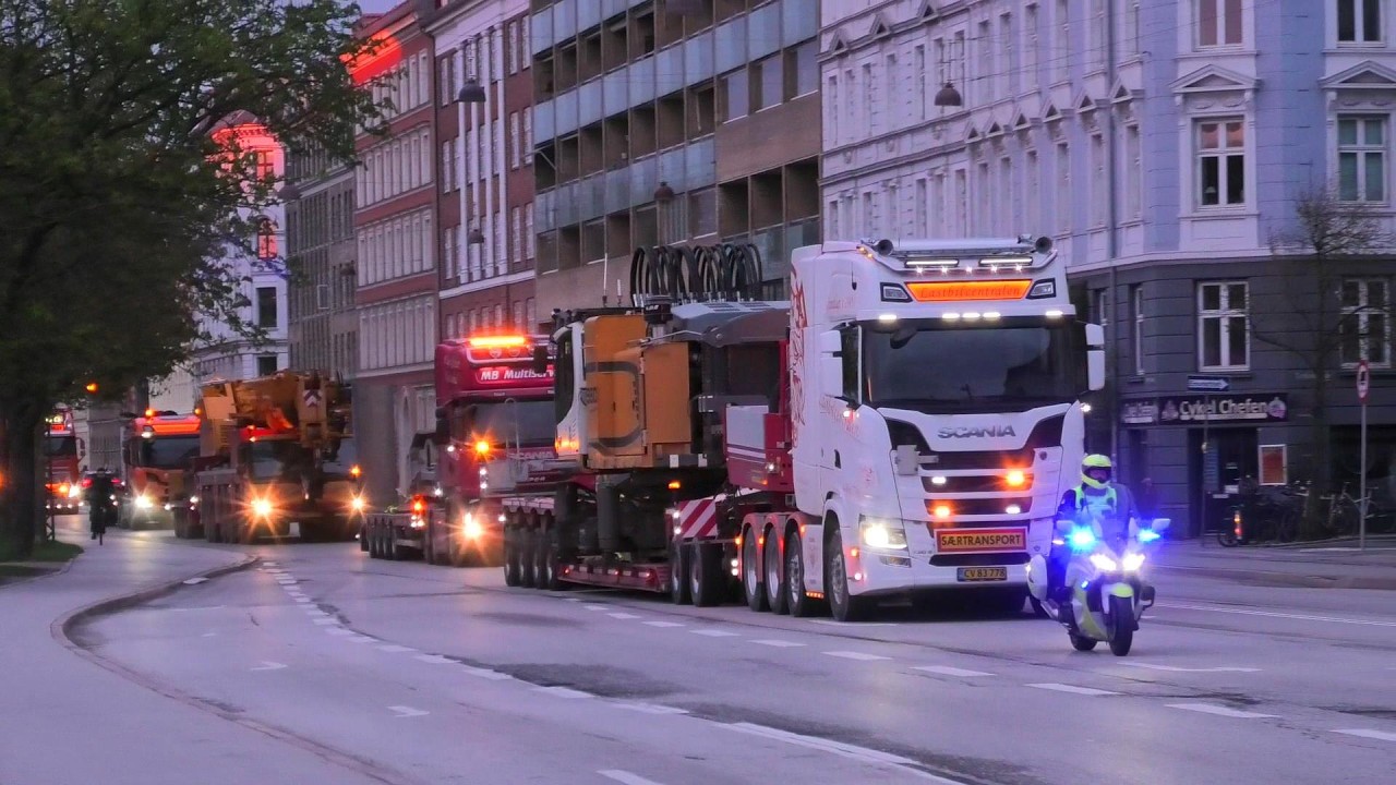POLICE CLIPS COMBIVIDEO politi i udrykning polizei einsatzfahrt police respond