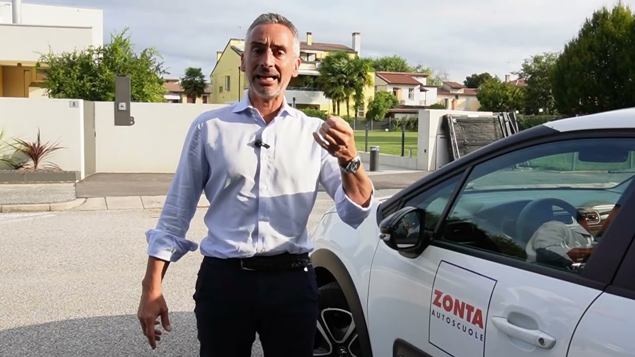 PATENTE B - PRIMA FASE ESAME GUIDA - Citroen C3 - Controllo degli pneumatici