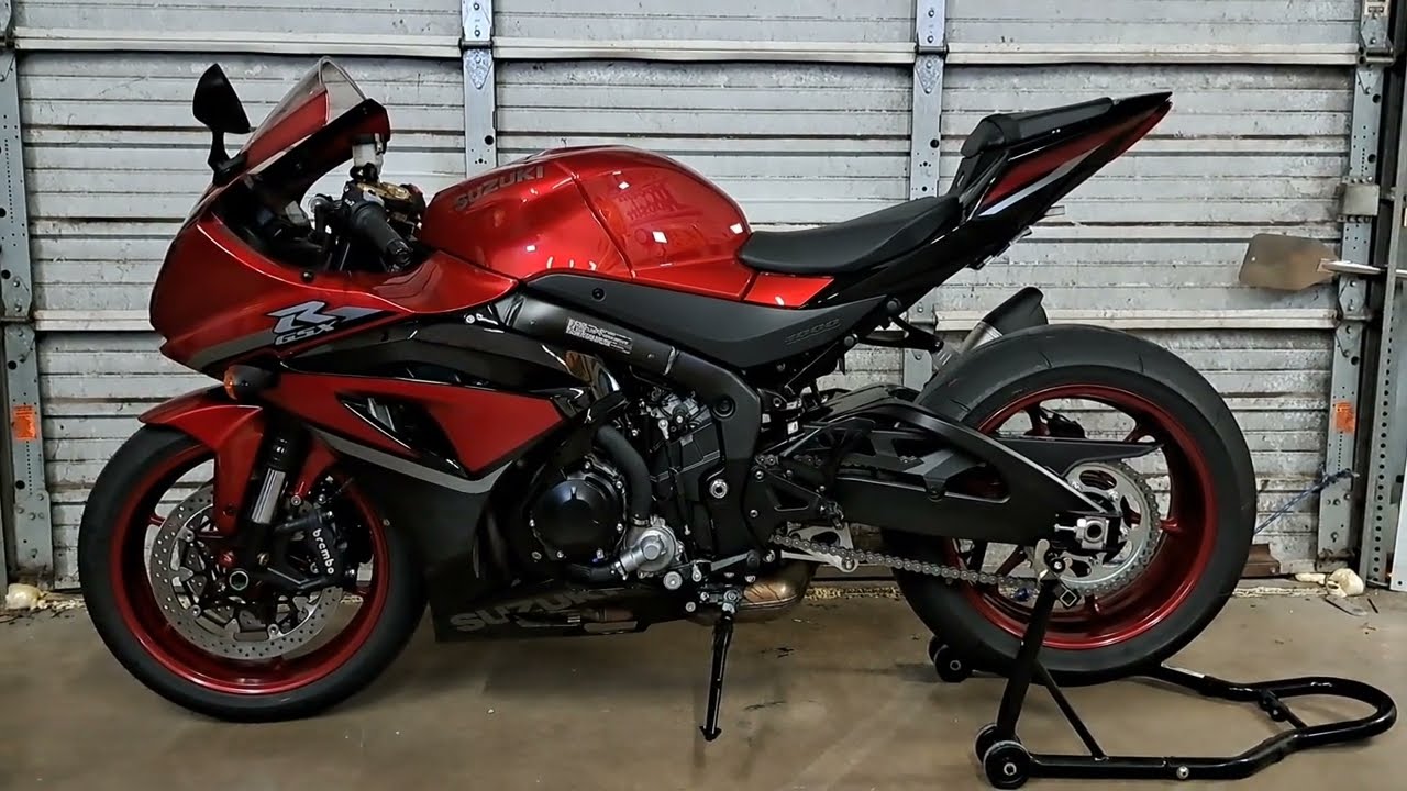 2025 GSXR 1000. First Ride Impressions.