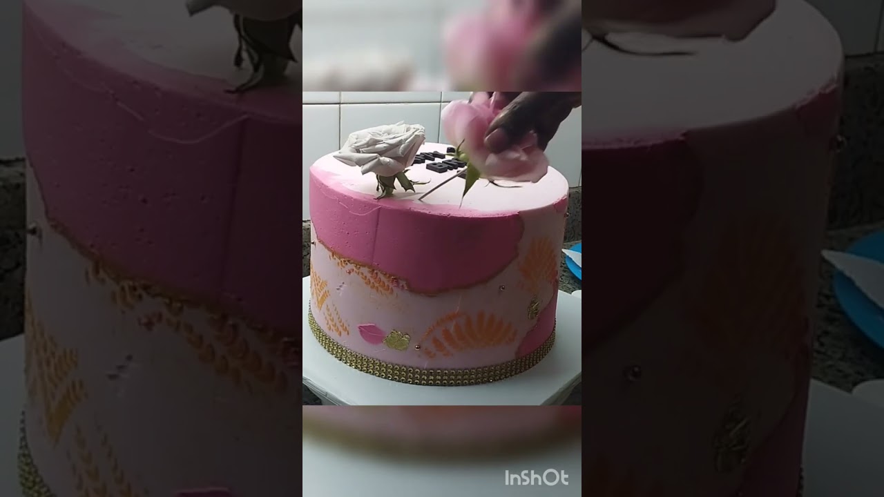 P6/6 ladies and gentlemen... Her 😍 #masterpiece #cake #baker #nairobi #kenya