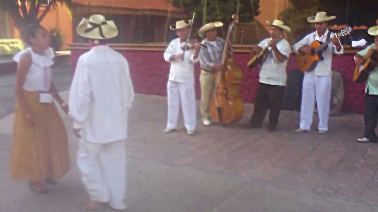 Los Caracuaro