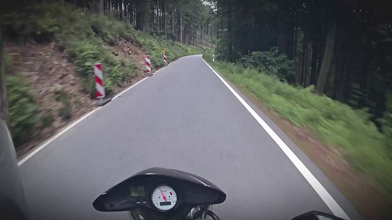 Triumph Speed Four / RAW Exhaust Sound / Roadsitalia Exhaust