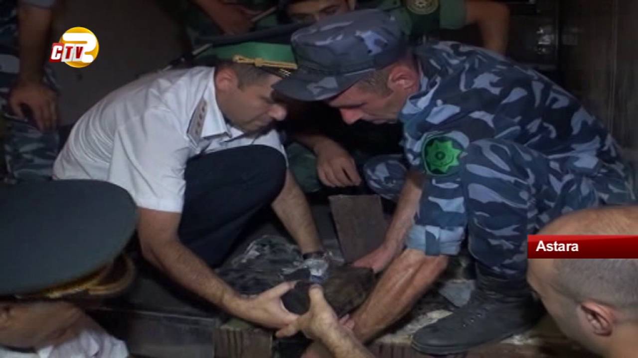 Astarada gömrükçülər yük avtomobilindən 141 kq heroin aşkarladılar
