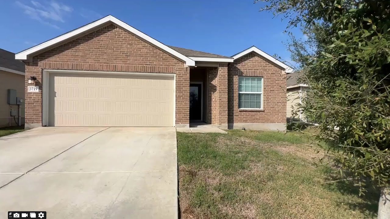 Single Story 4 Bedroom, 3 Bath, 1910 sq ft Home