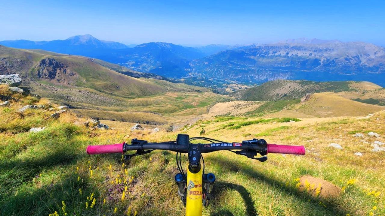 I Climbed 𝙏𝙝𝙧𝙚𝙚 𝙃𝙤𝙪𝙧𝙨 for This Trail