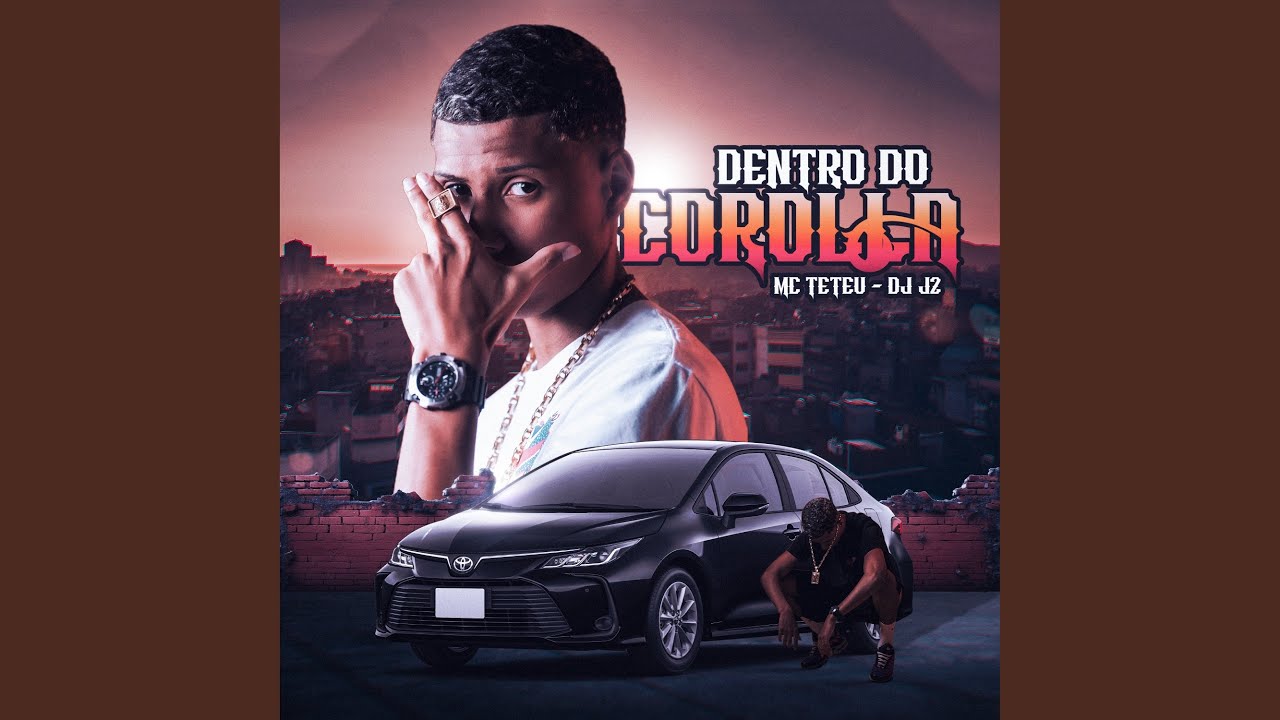 Dentro do Corolla