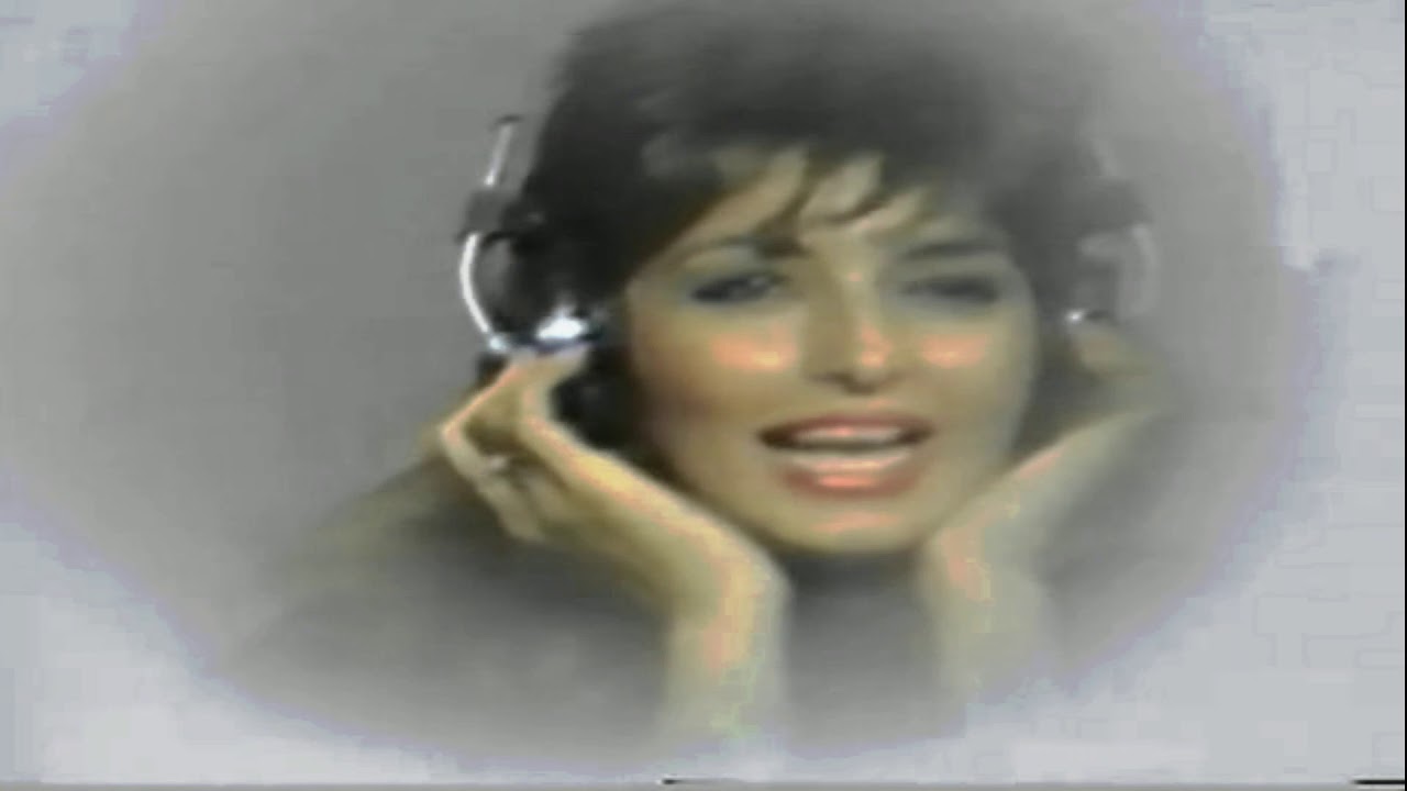Antonietta y Paul Anka Como un d&iacute;a domingo HD Oficial video