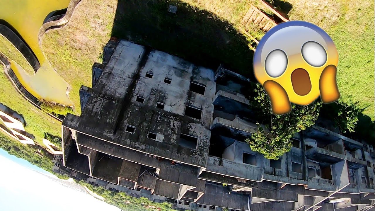 Voando em um prédio abandonado