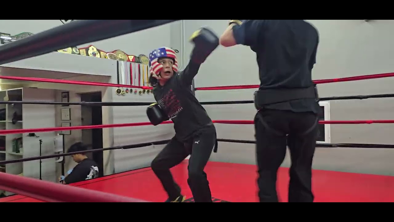 leo sparring Grayson