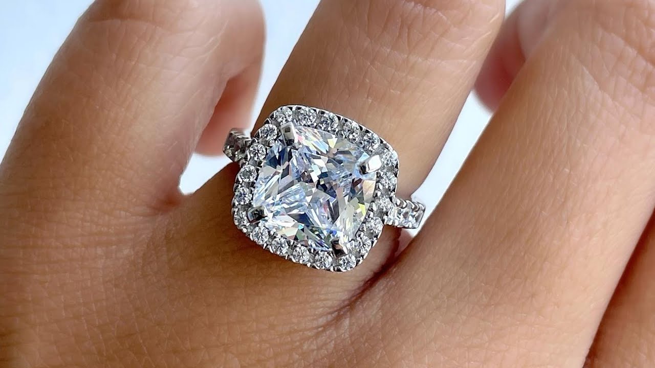 Cushion Cut Diamonds: 10 Basic Things You Need to Know When Shopping for Pillow Cut Engagement Rings