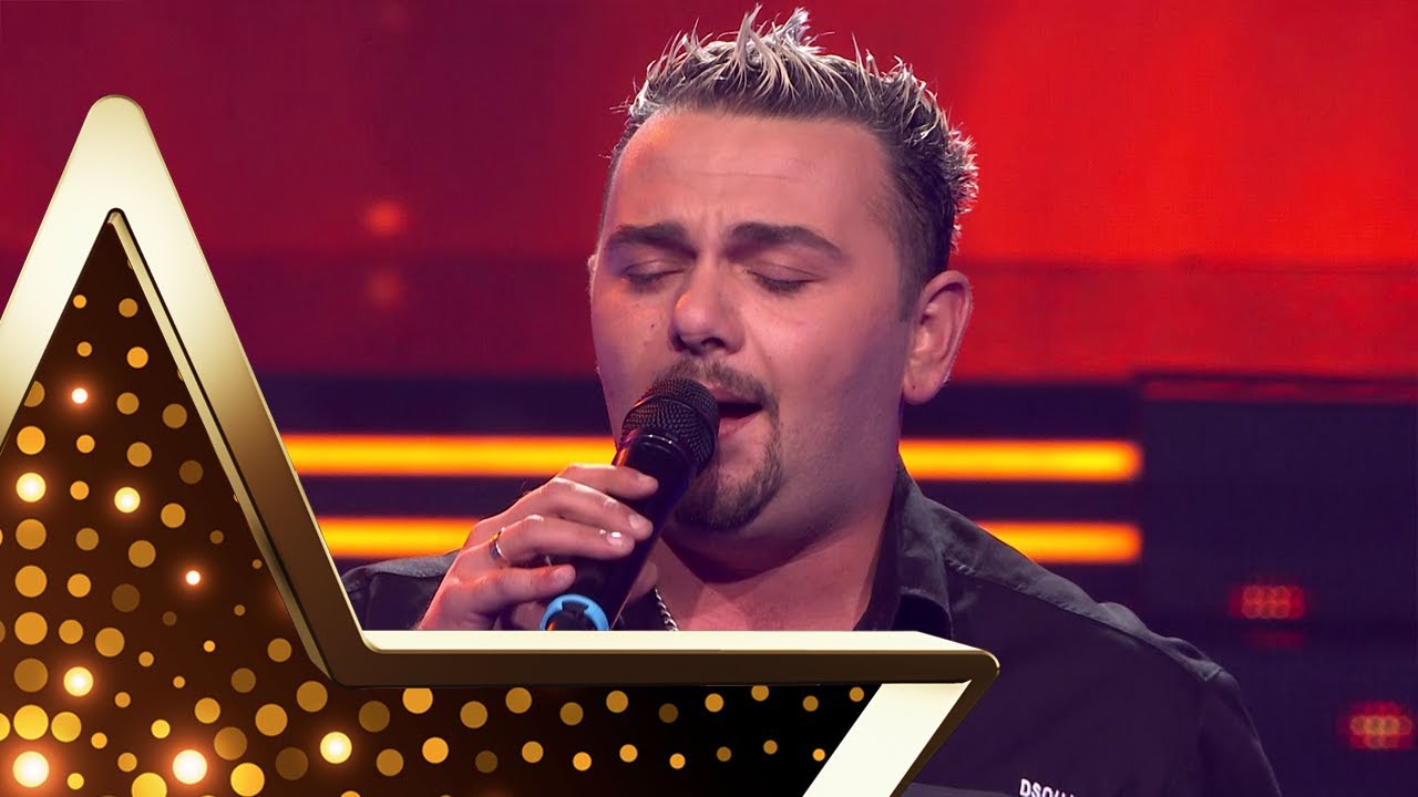 Daniel Kocalev - Deni, Plava ciganka - (live) - ZG - 22/23 - 10.12.22. EM 06