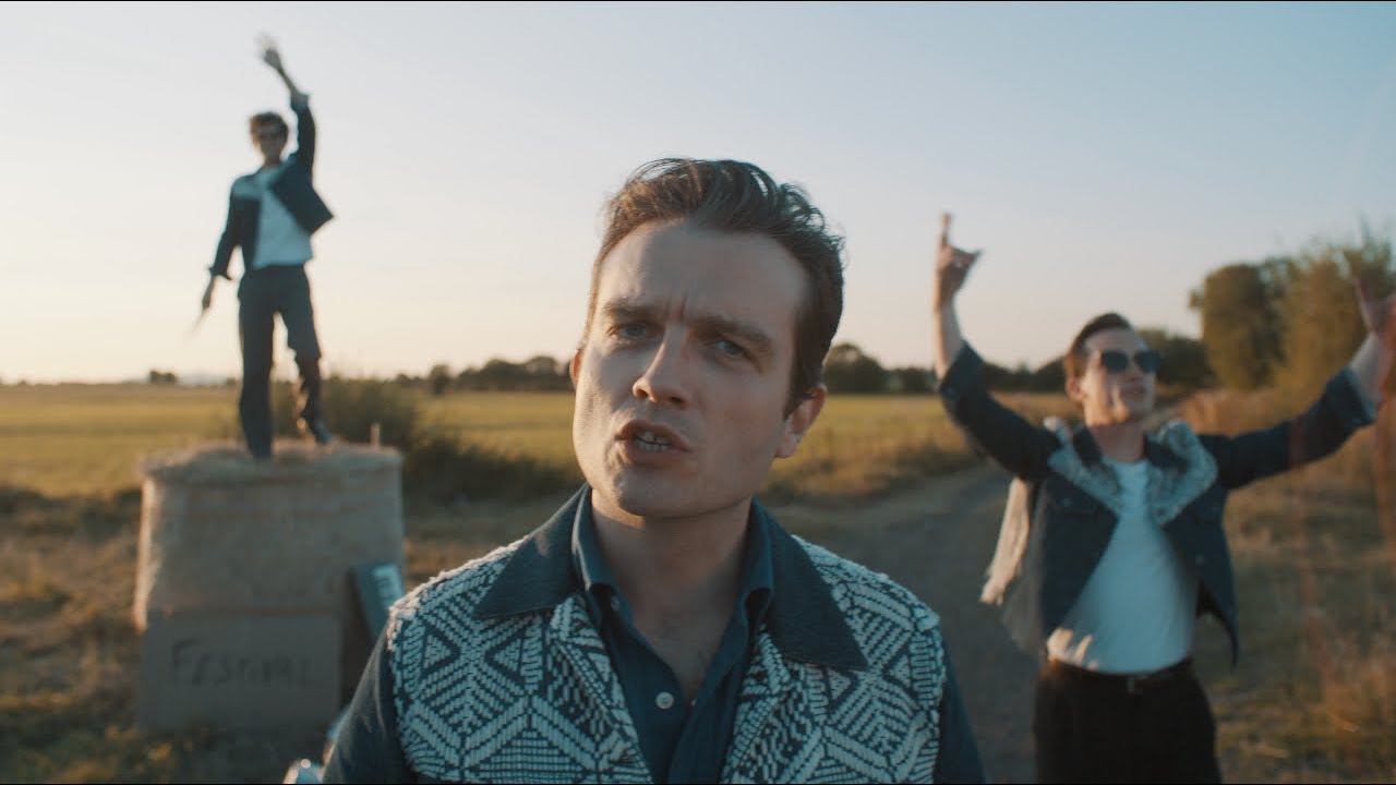 MUSTANG // La Porte Au Nez (clip officiel)
