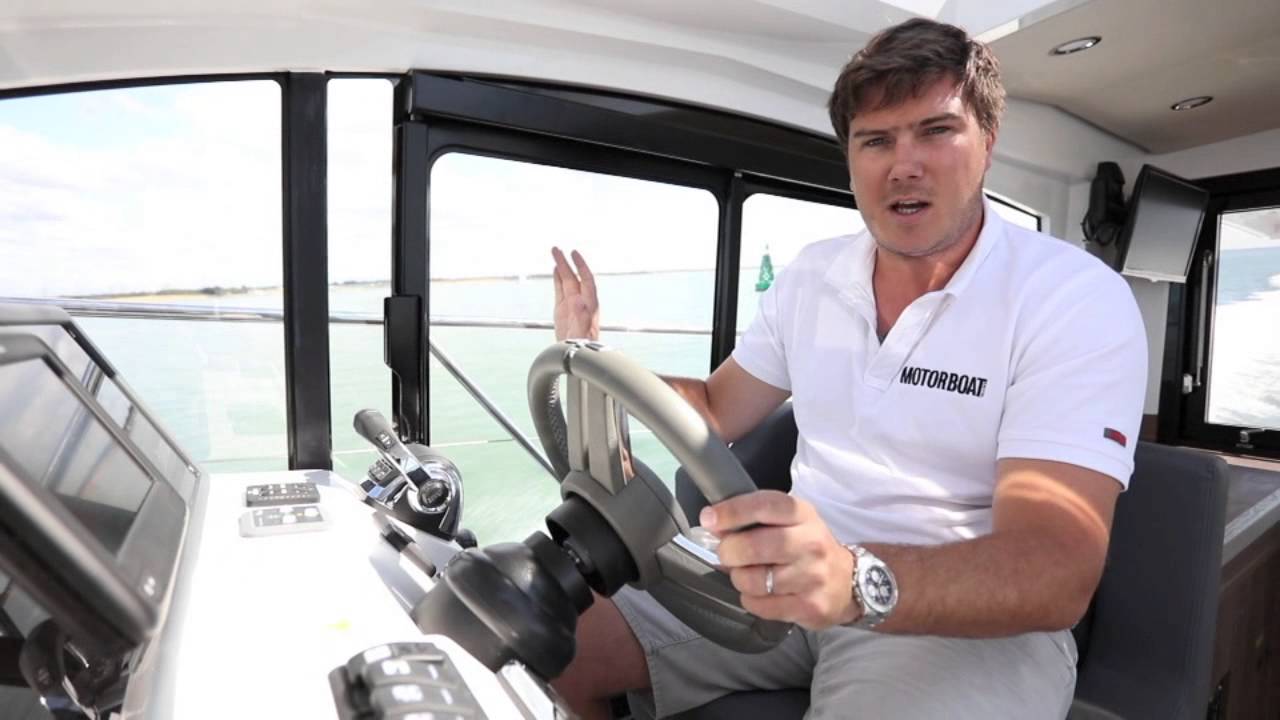 Sealine C330 review - Motor Boat & Yachting
