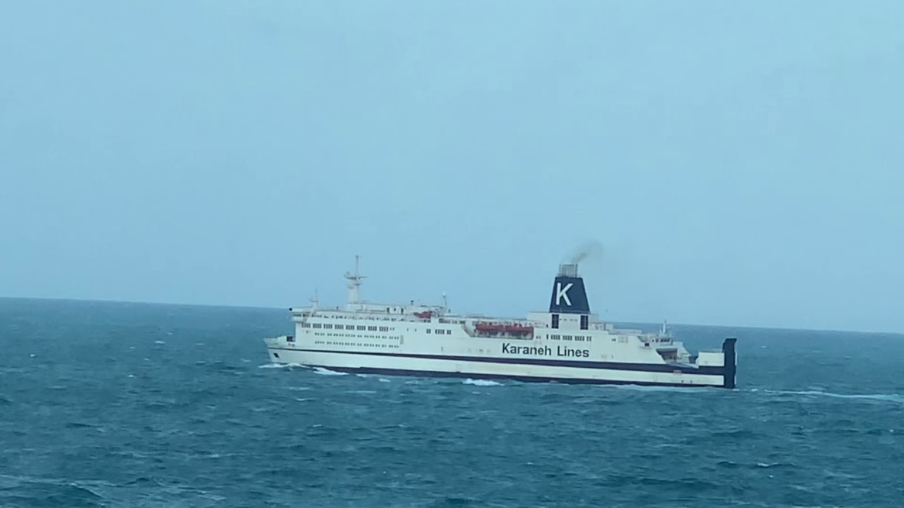 Rough Sea in persian gulf