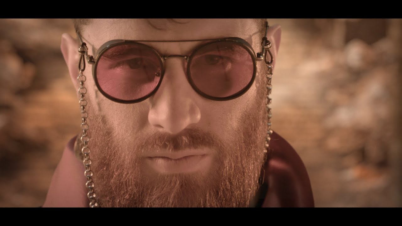 Madeiro - Me siento bien  (Video oficial)